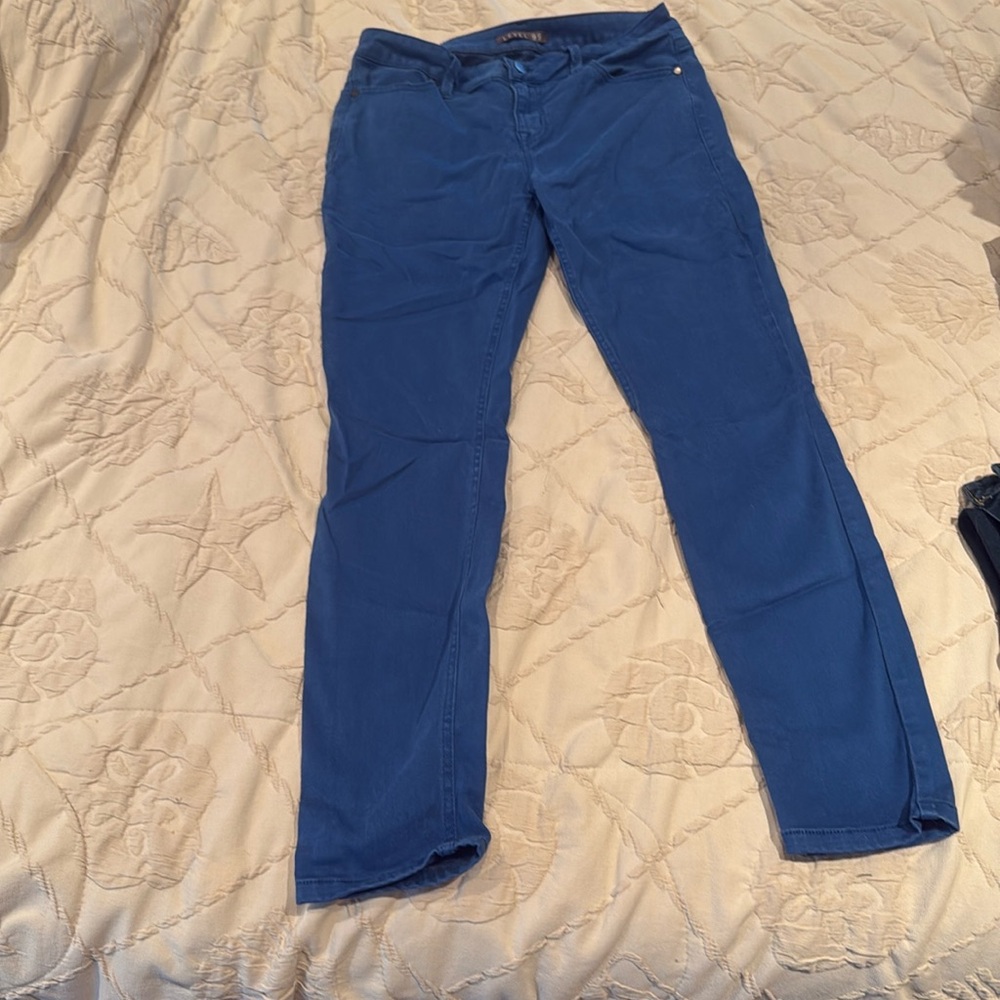 Super soft level 99 French blue stretchy jeans size 28